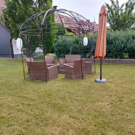 Guest house Apartmany U Batova Kanalu Petrov
