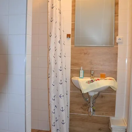 Apartmany U Batova Kanalu