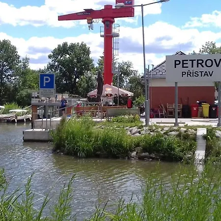 Apartmany U Batova Kanalu